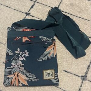 Dakine Floral Crossbody Bag